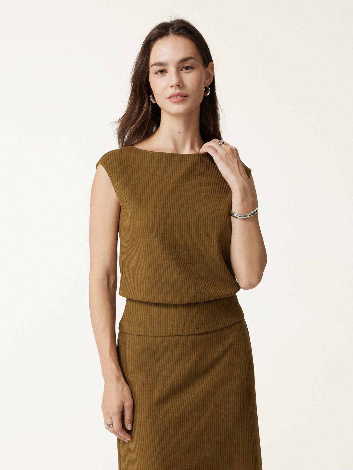 OGLmove Women's Boatneck Sleeveless Top and Midi Skirt Set