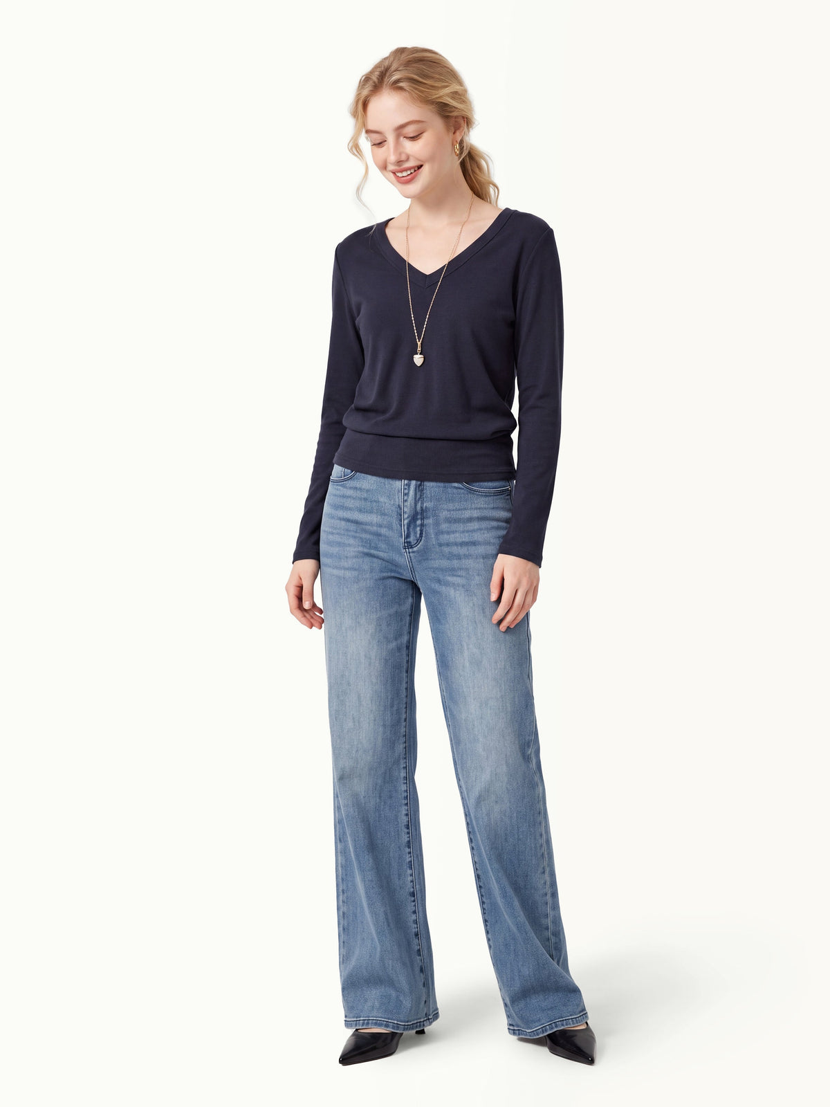 OGLmove Women's Eco-Mousse® V-Neck Long Sleeve Banded Hem Top
