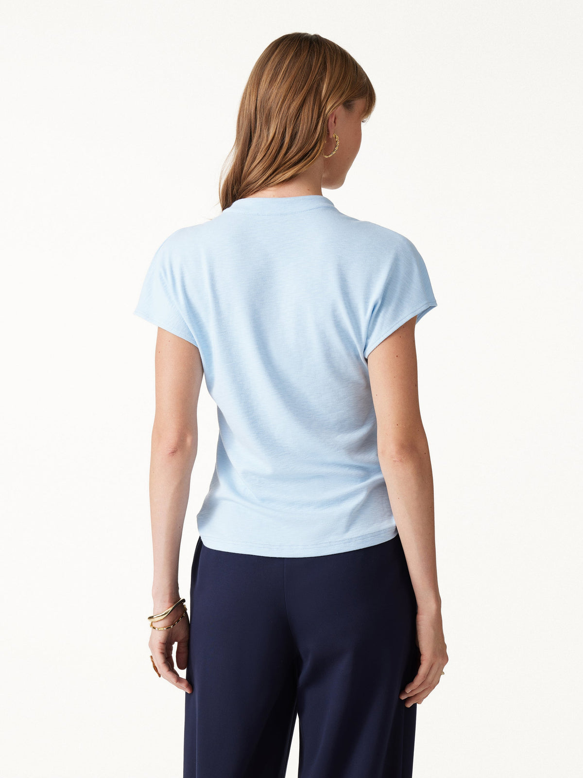 OGLmove Women's Eco-Mousse® Collared V-Neck Short Sleeve Top
