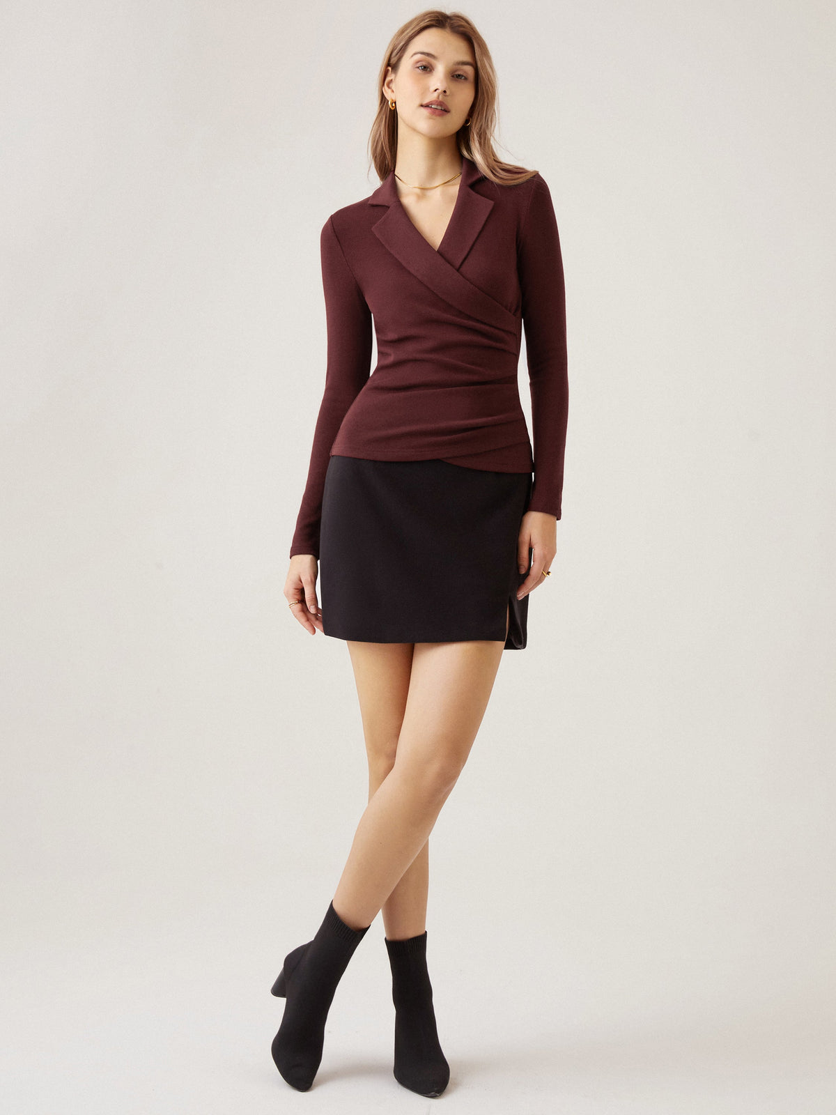 OGLmove Women's Eco-Mousse Collared Surplice Top