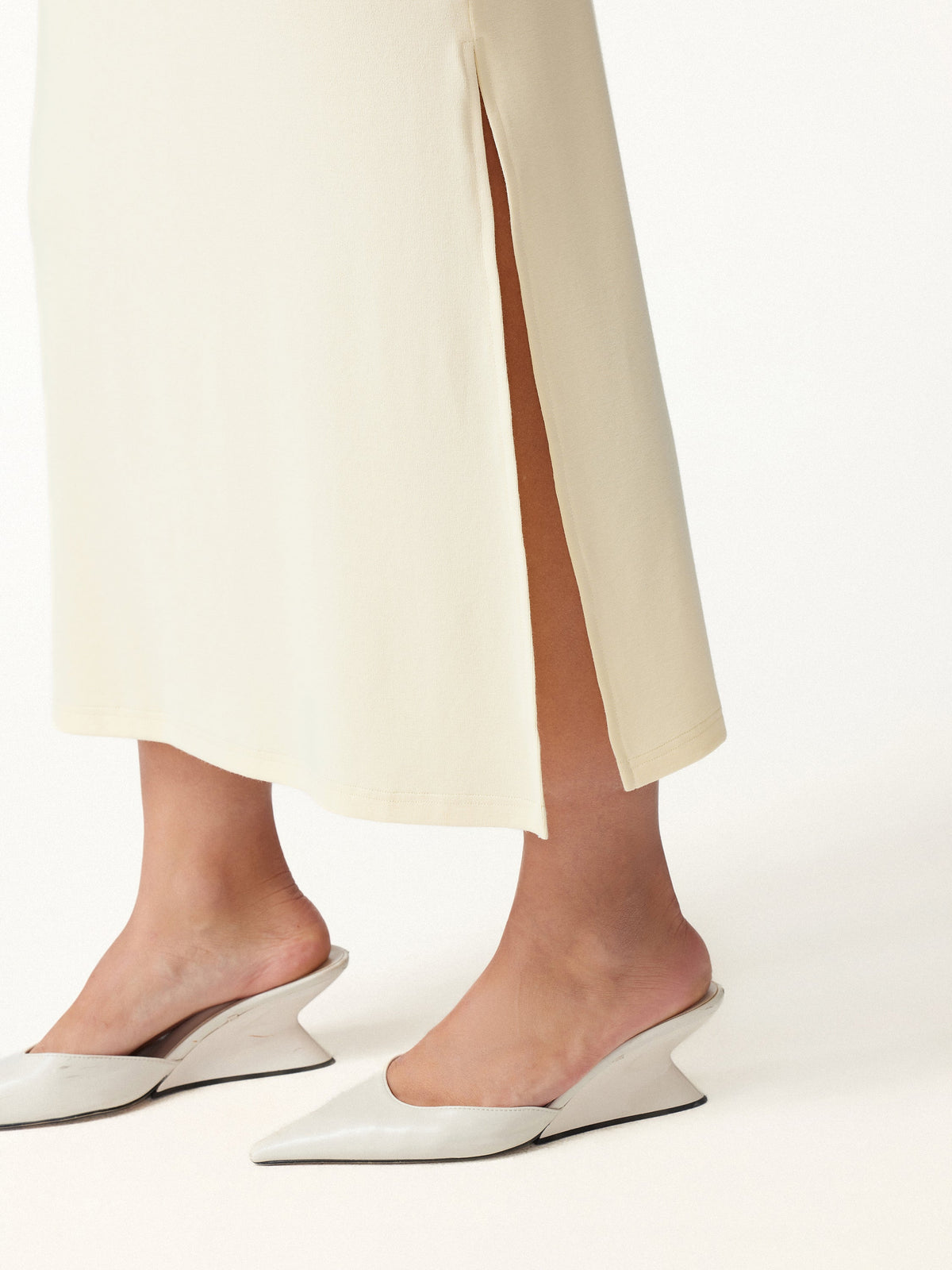 OGLmove Women's Eco-Mousse Mid-Rise Side-Slit Column Midi Skirt