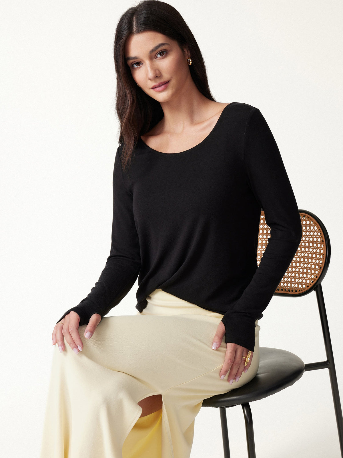 OGLmove Women's Lyocell-Wool Scoop Neck Thumbhole Long Sleeve Top