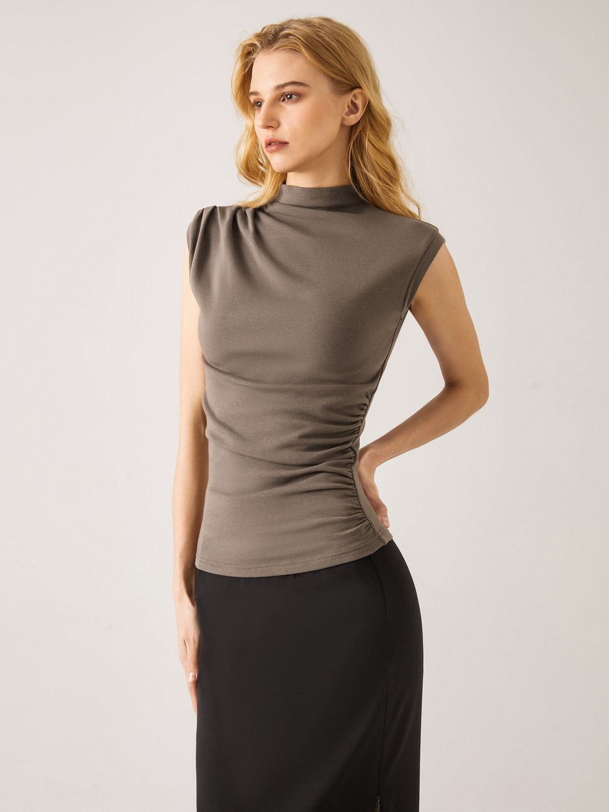 OGLmove Women's Eco-Mousse® Mock Neck Sleeveless Ruched Top