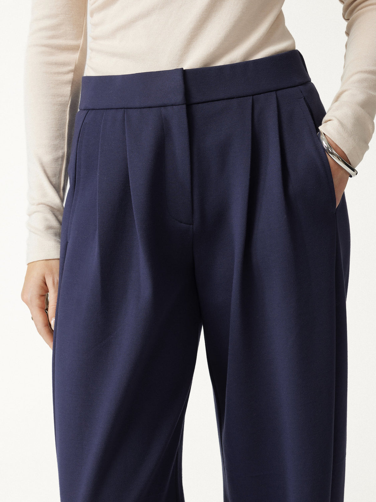 OGLmove Women's Ponte Low-Rise Ankled Barrel Pants with Pockets