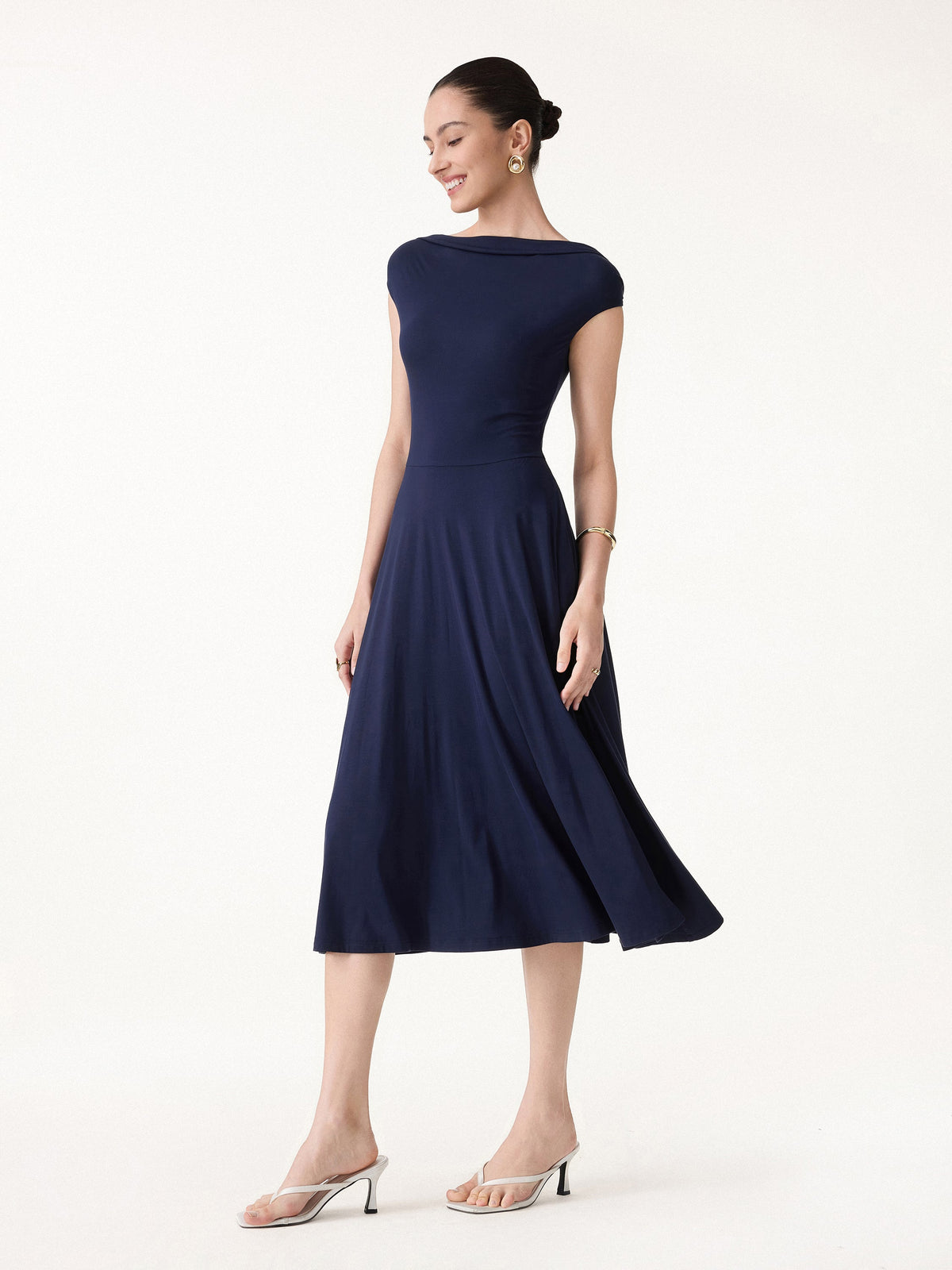 OGLmove Women's Eco-SkinKiss® Multi-Wear Midi Bra Dress with Pockets