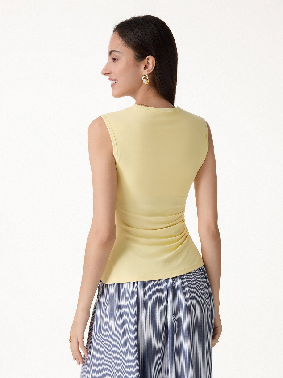 OGLmove Women's U-Neck Tucked Sleeveless Bra Top