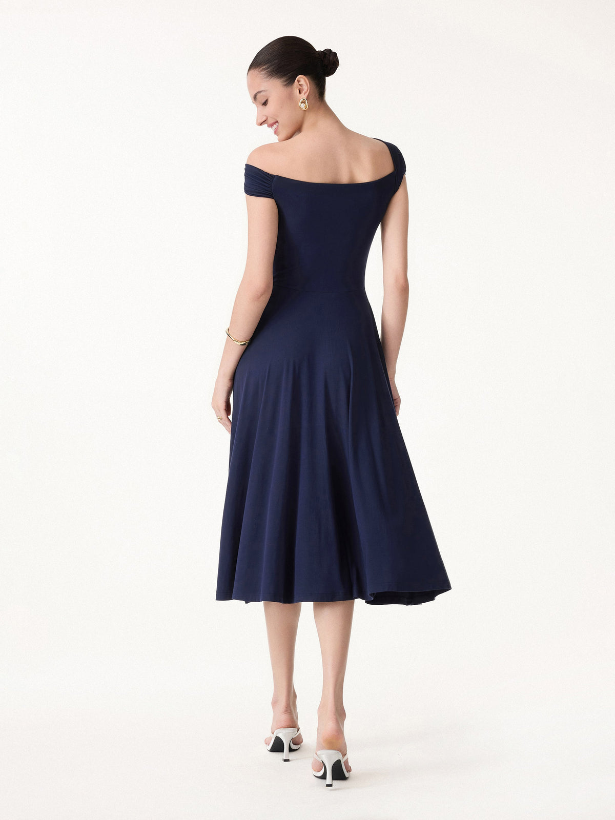 OGLmove Women's Eco-SkinKiss® Multi-Wear Midi Bra Dress with Pockets