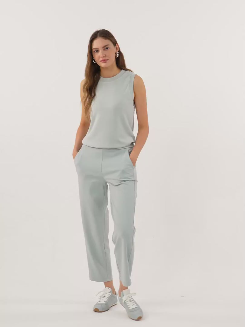 OGLmove Women's Mid Rise Pull-on Tapered Pant with Pockets